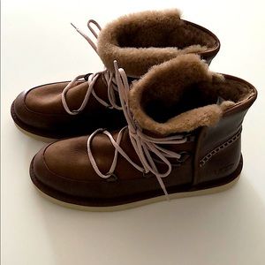Men’s UGG Australia Levy Boots (Size 10)